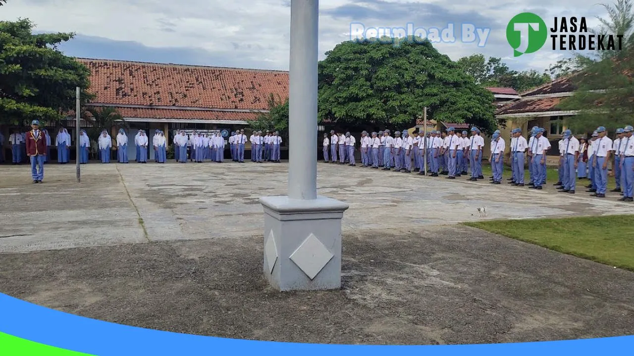 Gambar SMKN 1 NGAMBUR – Pesisir Barat, Lampung ke 1