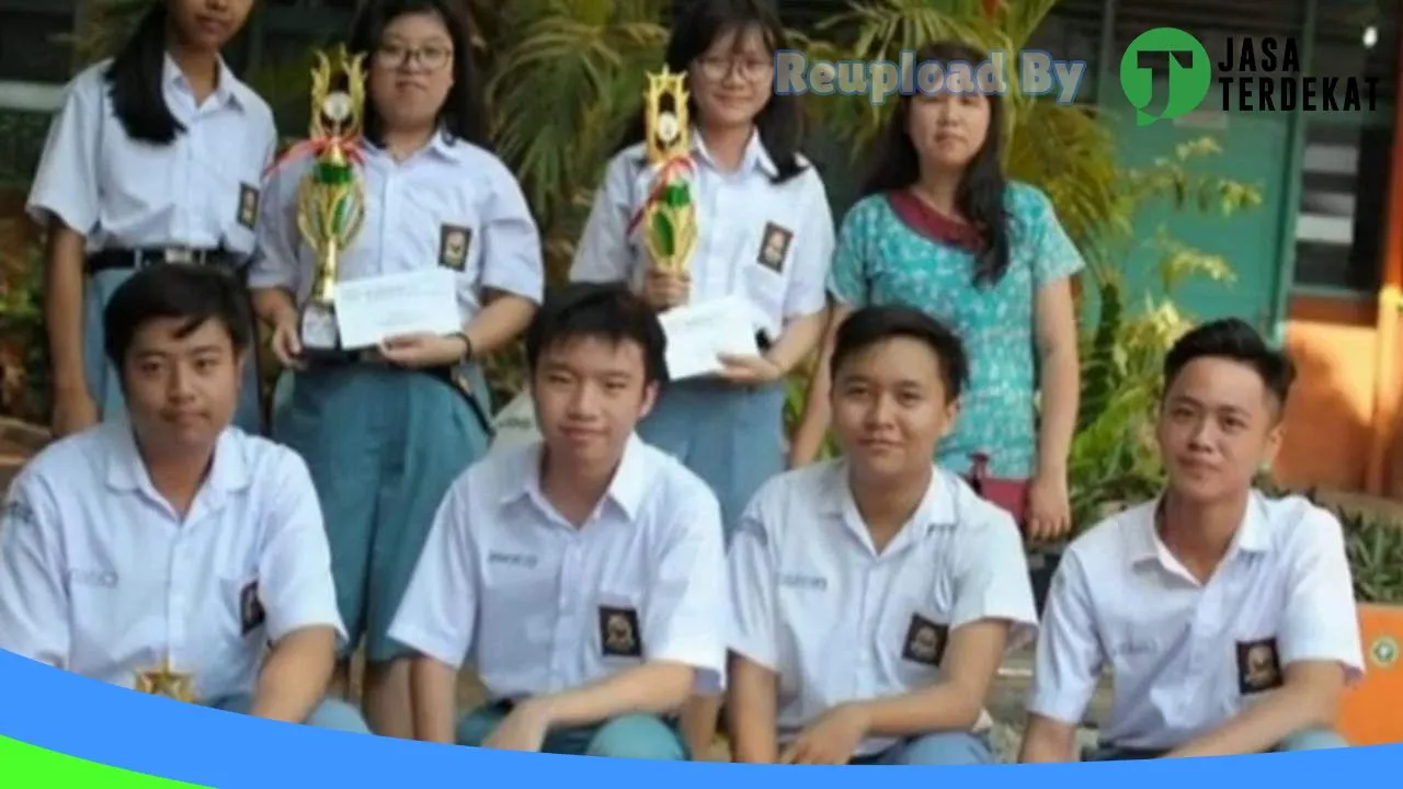 Gambar SMA Kebon Dalem – Semarang, Jawa Tengah ke 1