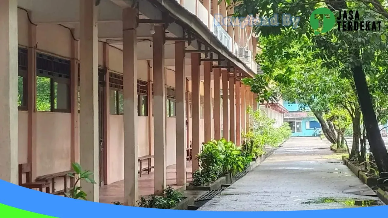 Gambar SMKS BINA UTAMA PONTIANAK – Pontianak, Kalimantan Barat ke 2