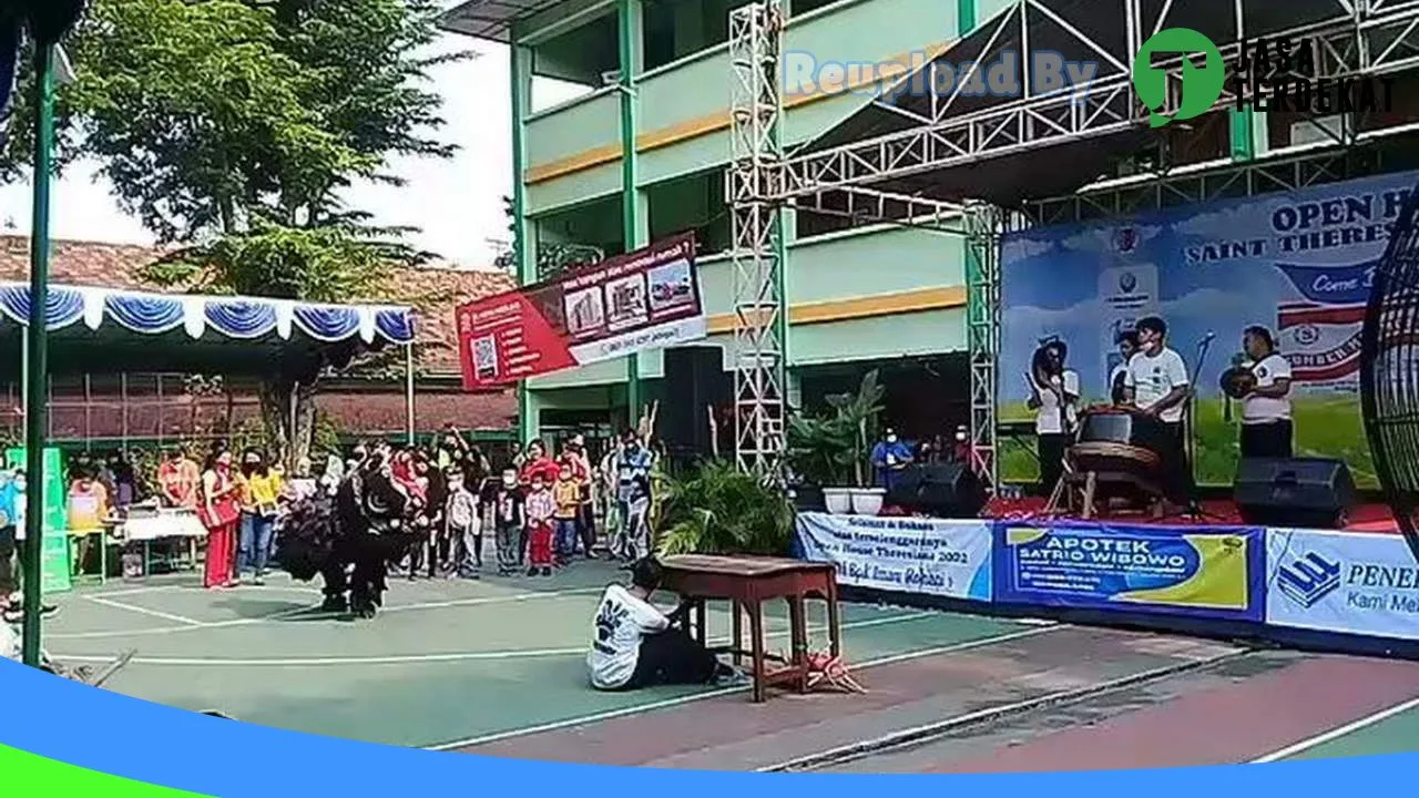 Gambar SMA Theresiana 1 Semarang – Semarang, Jawa Tengah ke 1