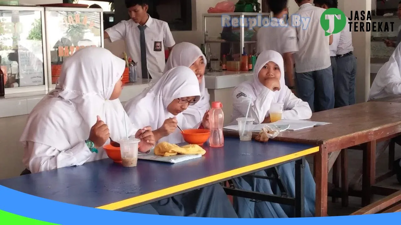 Gambar Sekolah Menengah Kejuruan Bhakti Anindya. – Tangerang, Banten ke 4