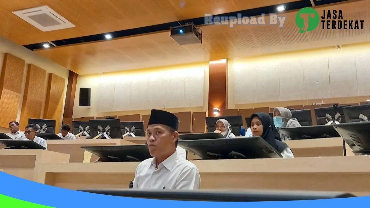 Gambar SMK Raden Umar Said – Kudus, Jawa Tengah ke 3