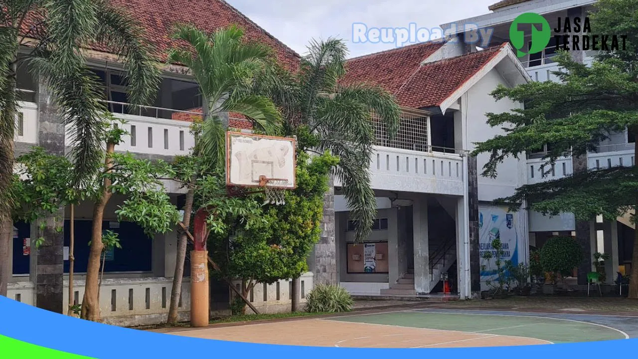 Gambar SMA Negeri 1 Jember – Jember, Jawa Timur ke 4