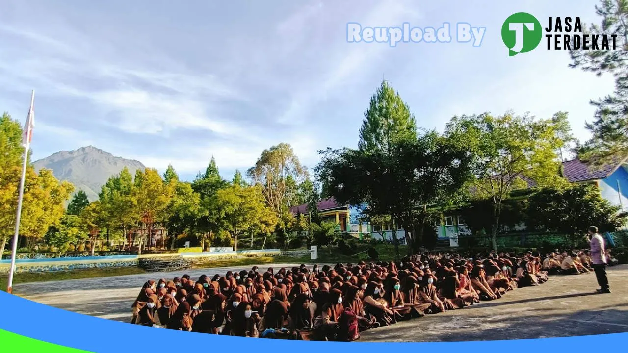 Gambar SMA Unggul Binaan – Bener Meriah, Aceh ke 3