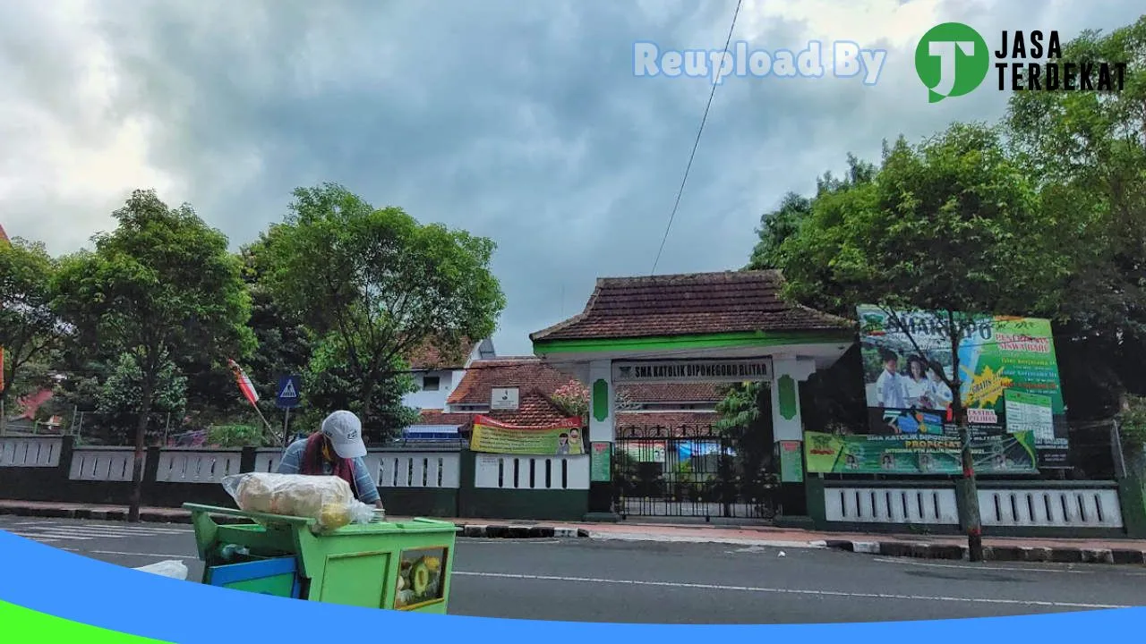 Gambar SMA Katolik Diponegoro Blitar – Blitar, Jawa Timur ke 3