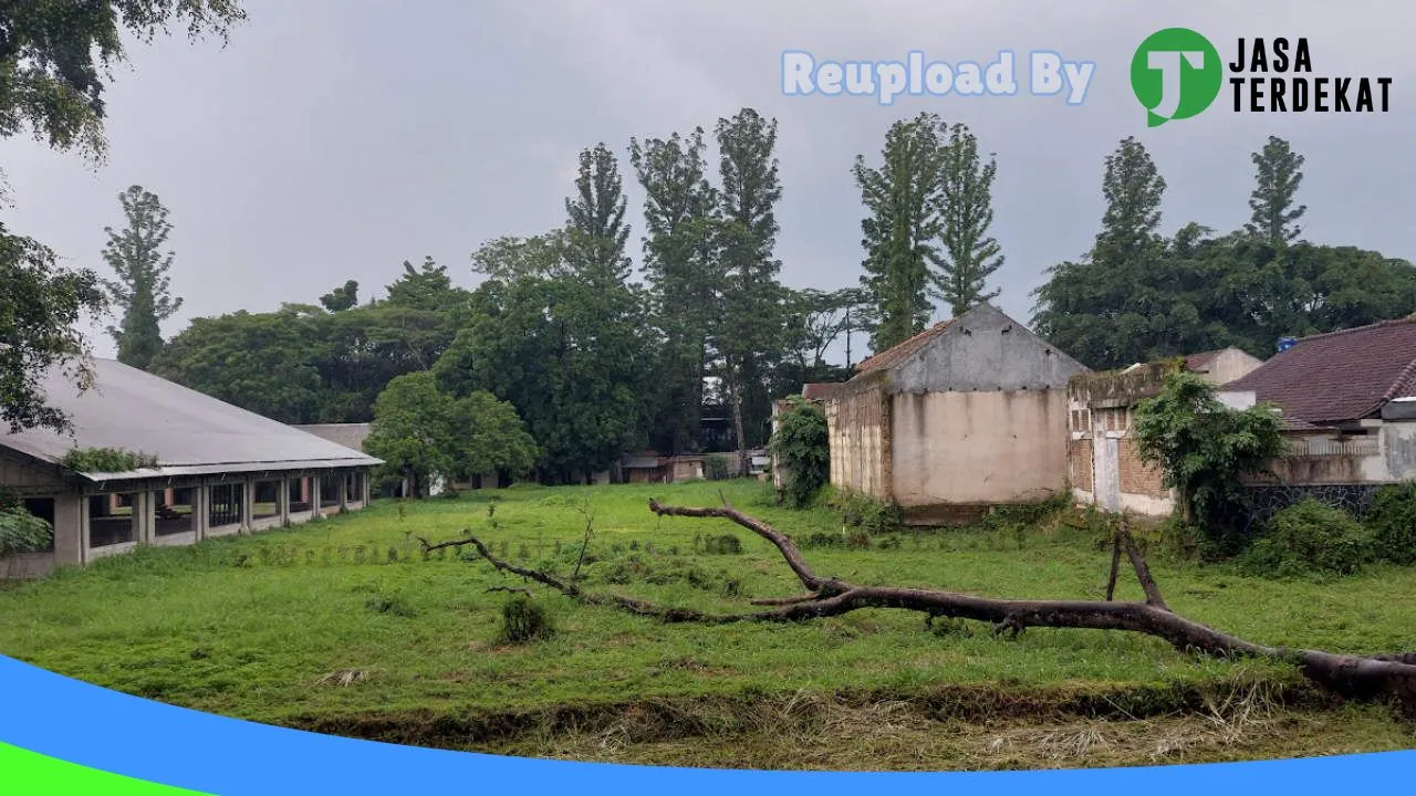 Gambar Sekolah Menengah Atas Kristen Dago – Kota Bandung, Jawa Barat ke 3