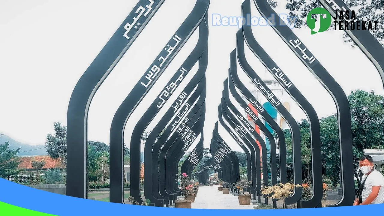 Gambar Taman Alun-Alun Cianjur: Jam Besuk, Ulasan, Alamat, dan Informasi Lainnya ke 3