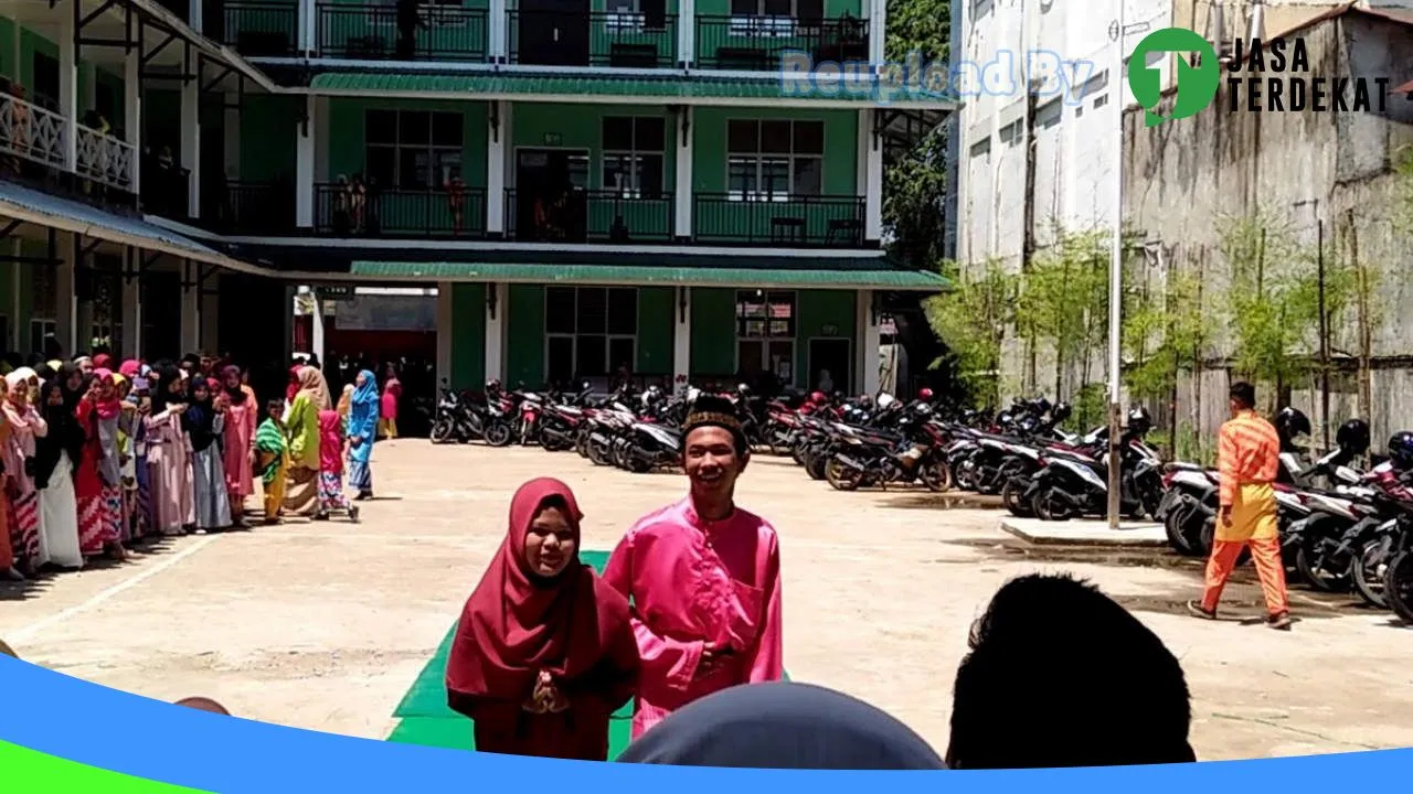 Gambar SMA Islam Bawari Plus – Pontianak, Kalimantan Barat ke 1