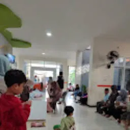 Review image Be Pamungkas