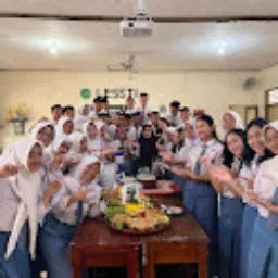 Review image ratu balkis