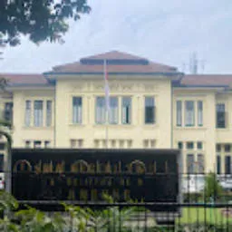 Review image Yudhistira Adhitya