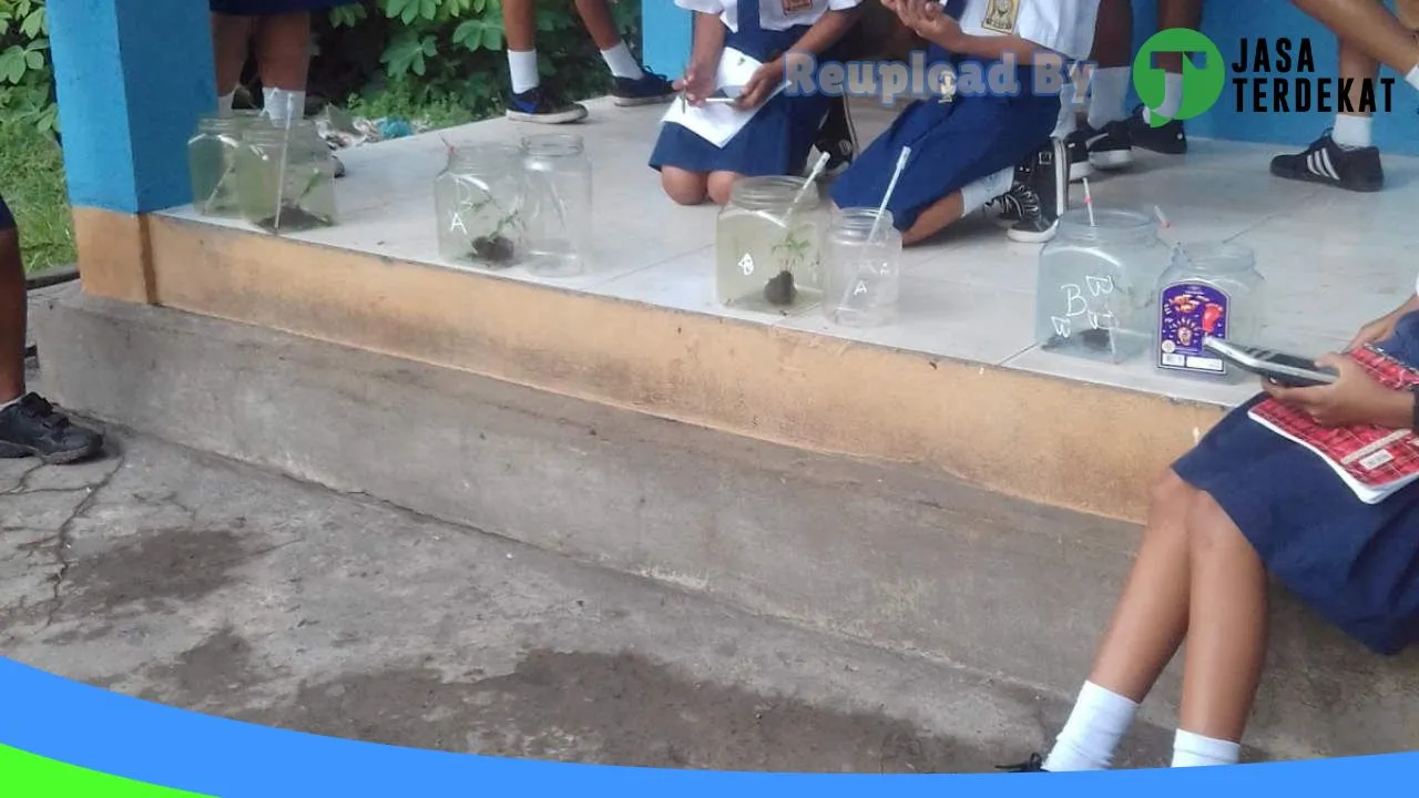 Gambar Lulusan SMA KRISTEN TOBELO – Halmahera Utara, Maluku Utara ke 4