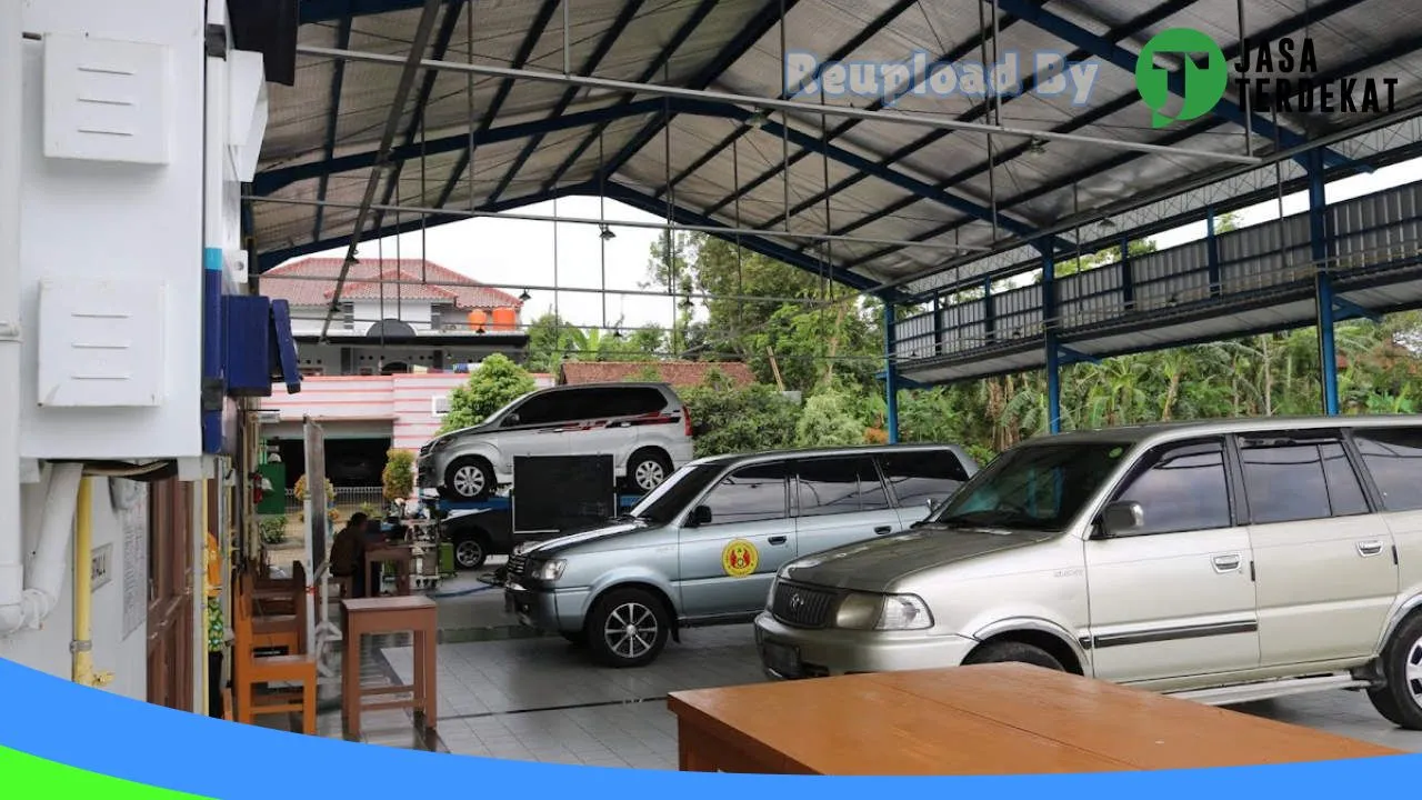 Gambar SMK Aryasatya Teknologi Patikraja – Banyumas, Jawa Tengah ke 1