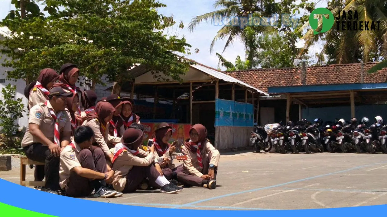 Gambar SMK KESEHATAN WONOSARI – Gunung Kidul, DI Yogyakarta ke 1