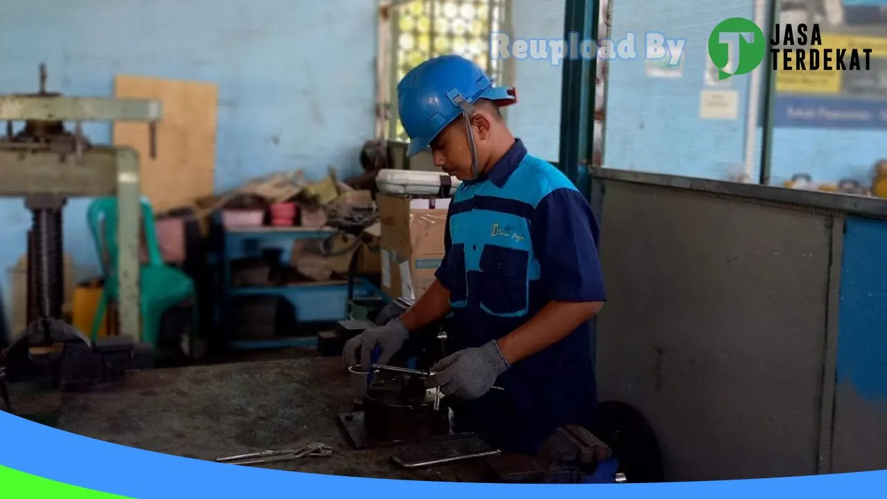 Gambar SMK SINAR FAJAR CIKIJING – Majalengka, Jawa Barat ke 3