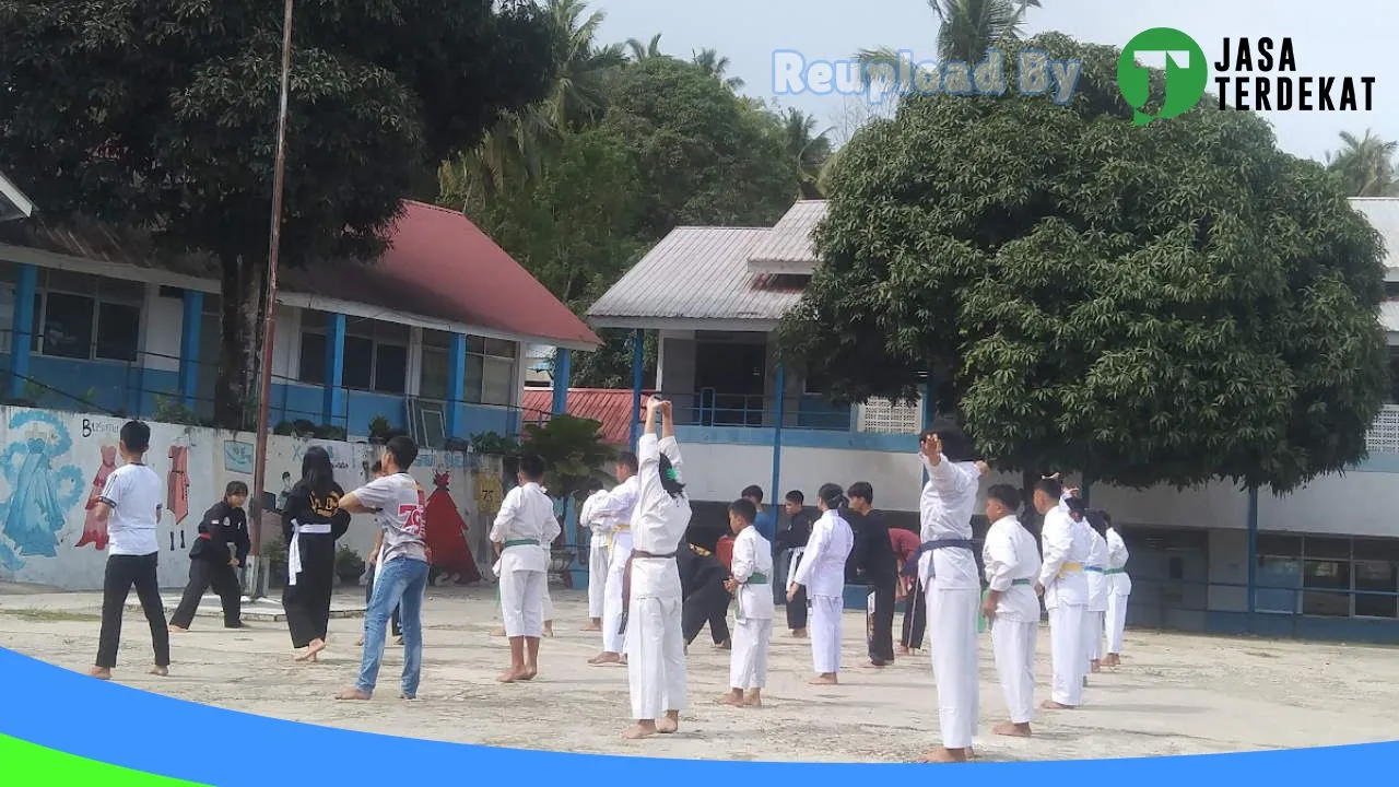 Gambar SMK NEGERI 1 TELUK DALAM – Nias Selatan, Sumatera Utara ke 2