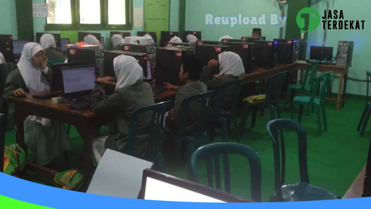 Gambar SMA Dr. Musta’in Romly – Lamongan, Jawa Timur ke 2