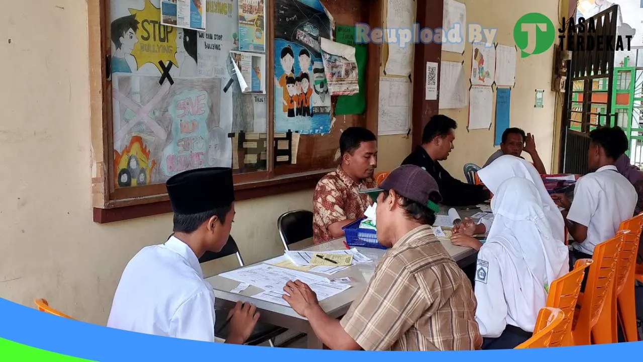 Gambar SMK Tarbiyatul Islam Kawunganten – Cilacap, Jawa Tengah ke 4