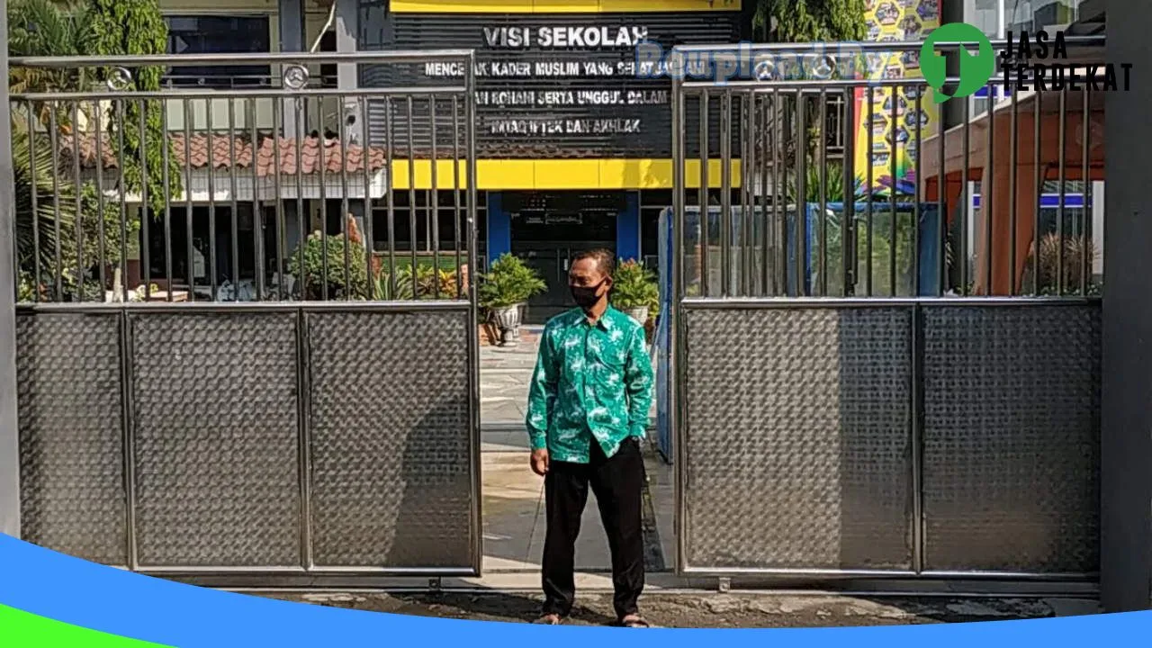 Gambar SMA Darul Ulum 1 Unggulan Peterongan Jombang – Jombang, Jawa Timur ke 5