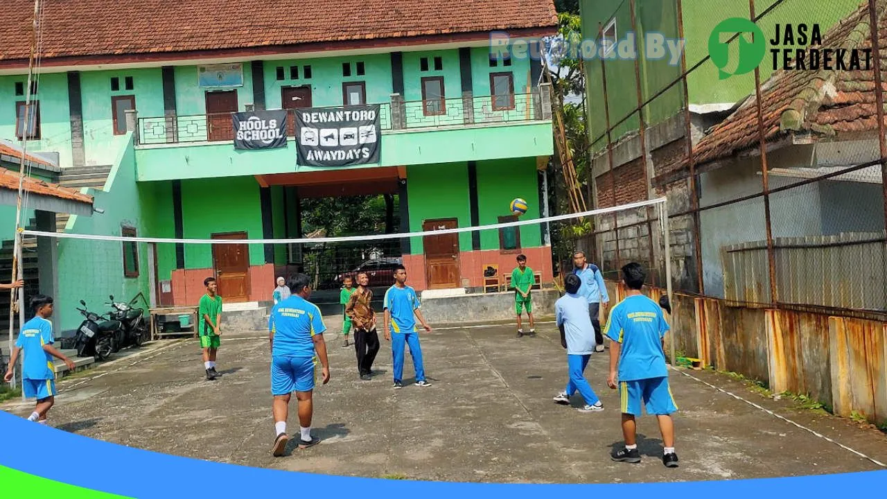 Gambar SMK Dewantoro Purwosari – Pasuruan, Jawa Timur ke 3