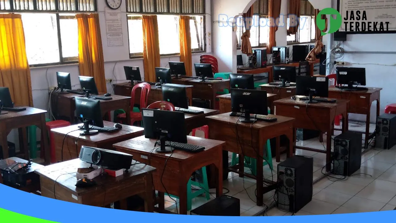 Gambar SMK Muhammadiyah Sumpiuh – Banyumas, Jawa Tengah ke 3