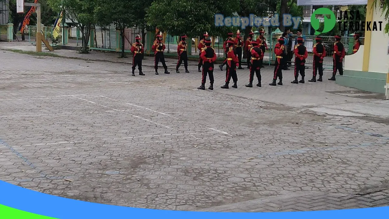 Gambar SMA Wahid Hasyim Model – Lamongan, Jawa Timur ke 4