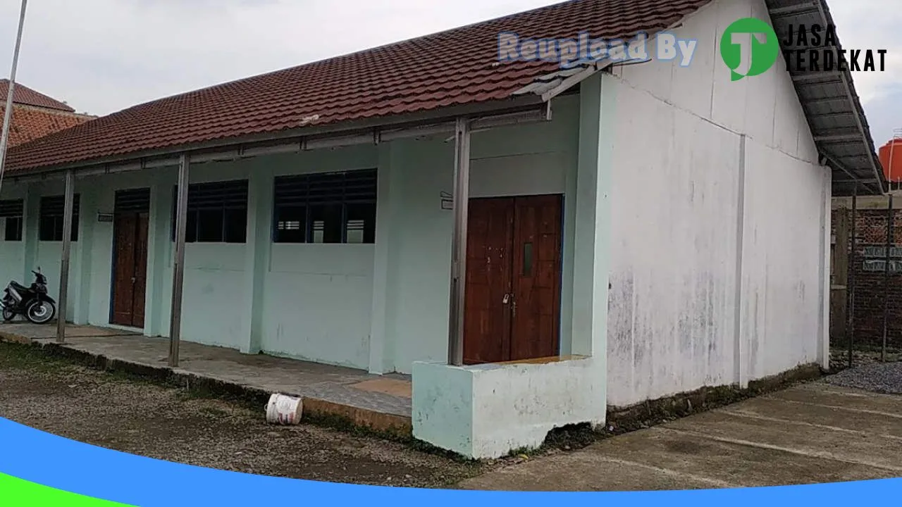 Gambar Lapang SMA Albidayah – Bandung Barat, Jawa Barat ke 1