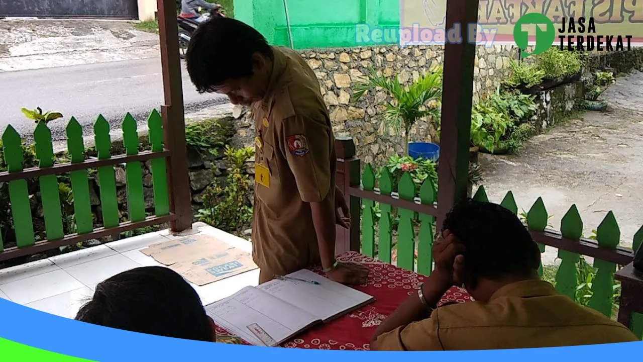 Gambar SMK YAPIS FAKFAK – Fakfak, Papua Barat ke 1