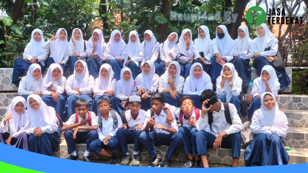 Gambar SMK DARUL ULUM NGEMPLAKREJO – Pasuruan, Jawa Timur ke 4