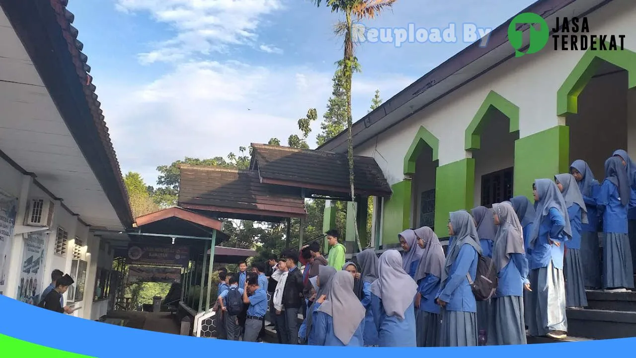 Gambar SMA Pesantren Terpadu Hayatan Thayyibah Sukabumi – Sukabumi, Jawa Barat ke 3