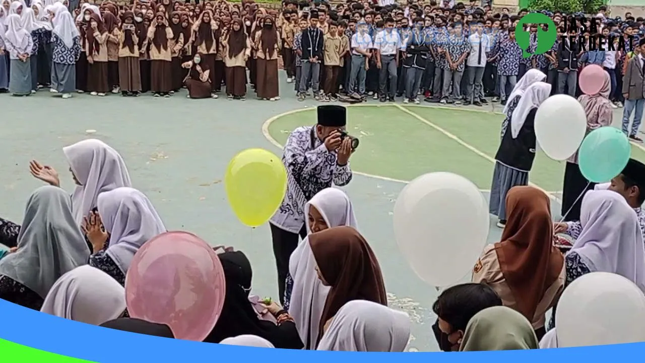 Gambar SMA Al-Mukhtariyah Rajamandala – Bandung Barat, Jawa Barat ke 1