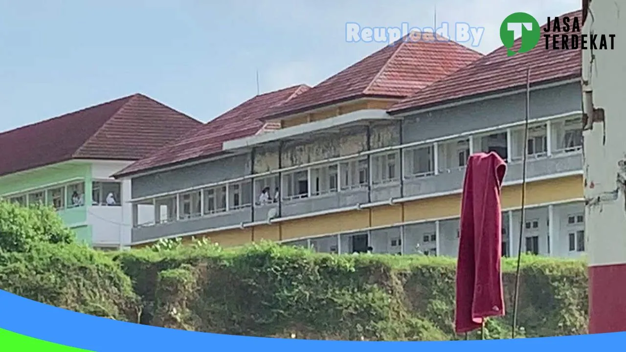 Gambar SMKN 3 PUJUT – Lombok Tengah, Nusa Tenggara Barat ke 2