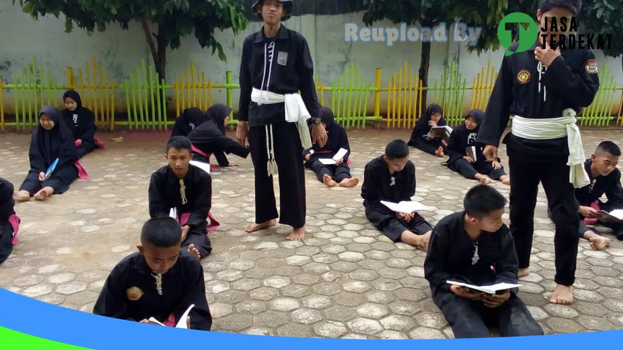 Gambar SMA TMI Roudlatul Qur’an – Metro, Lampung ke 5