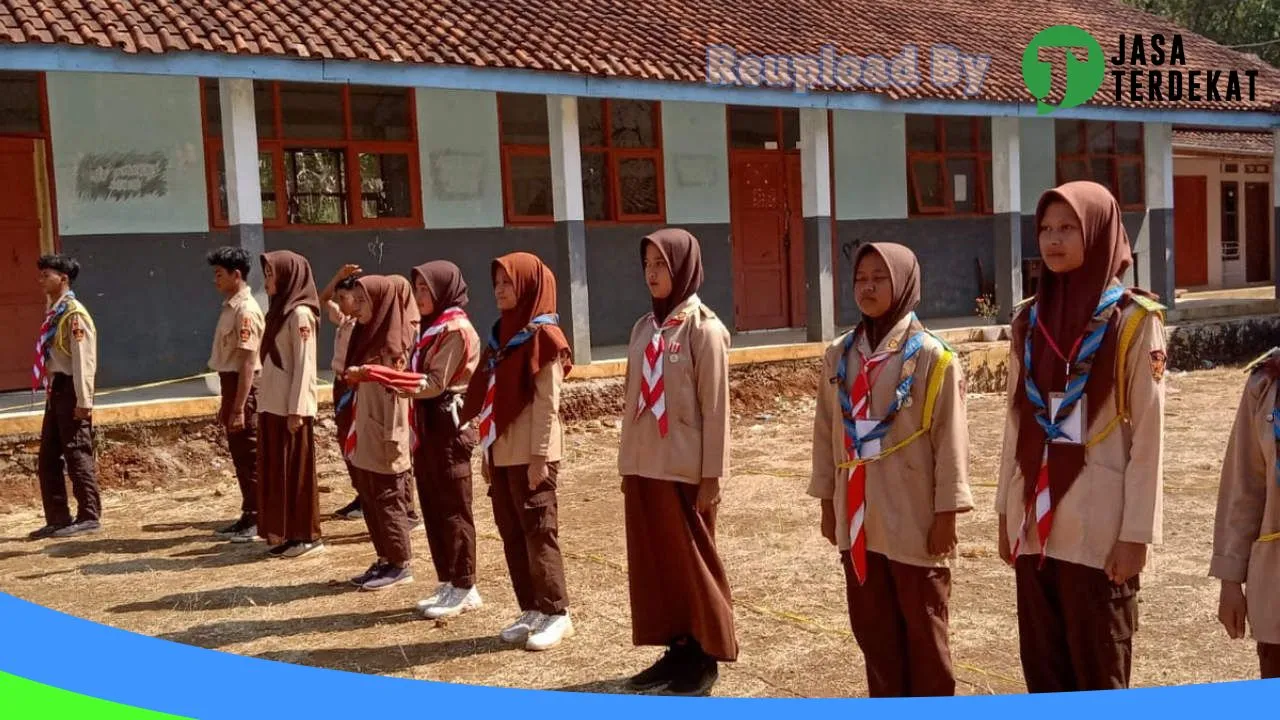 Gambar SMK Al-Taufiq Bantarujeg – Majalengka, Jawa Barat ke 4