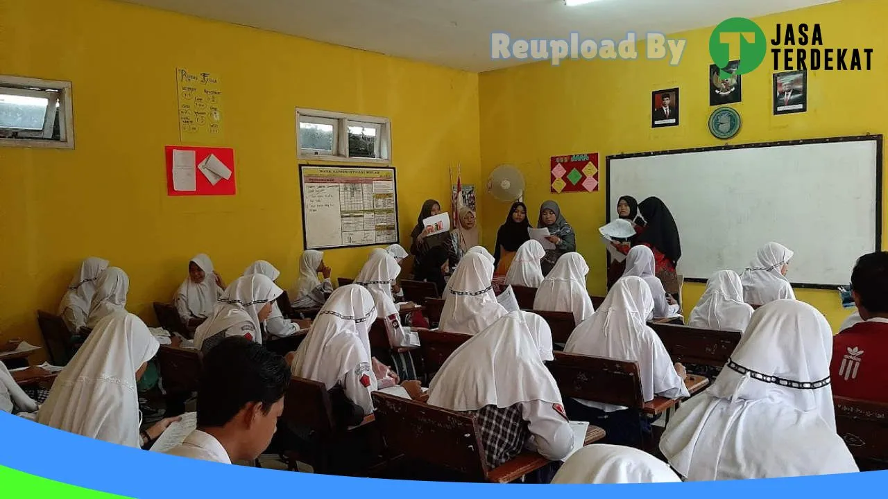 Gambar SMK Kesehatan Bhakti Kencana Jatiwangi – Majalengka, Jawa Barat ke 1