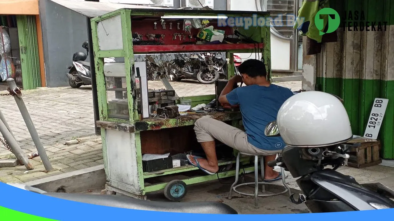 Gambar Ahli kunci Stempel Plat nomor Kilat. Marlboro dinoyo malang di Kota Malang, Jawa Timur ke 1