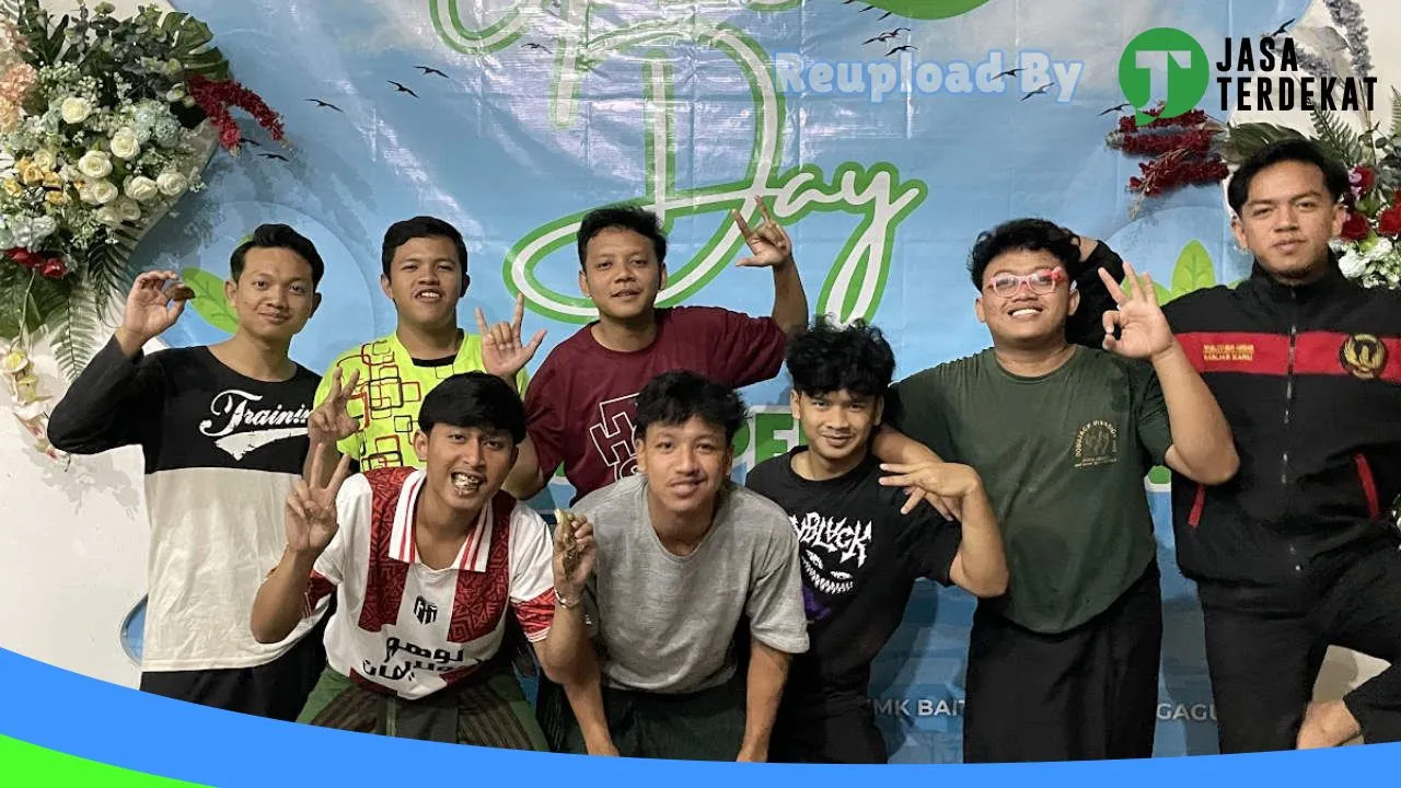 Gambar SMP/SMK BAITUL IZZA BOYOLANGU – Tulungagung, Jawa Timur ke 4