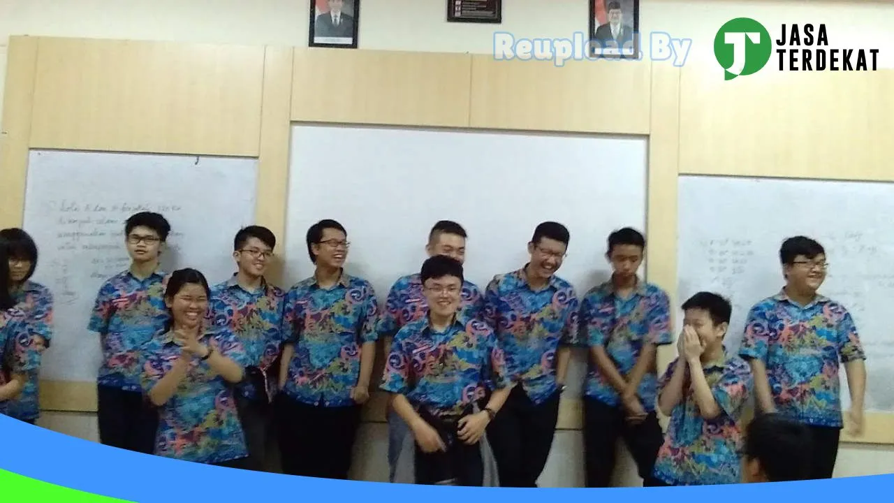 Gambar Sekolah Menengah Atas Kristen Petra 3 – Kota Surabaya, Jawa Timur ke 3