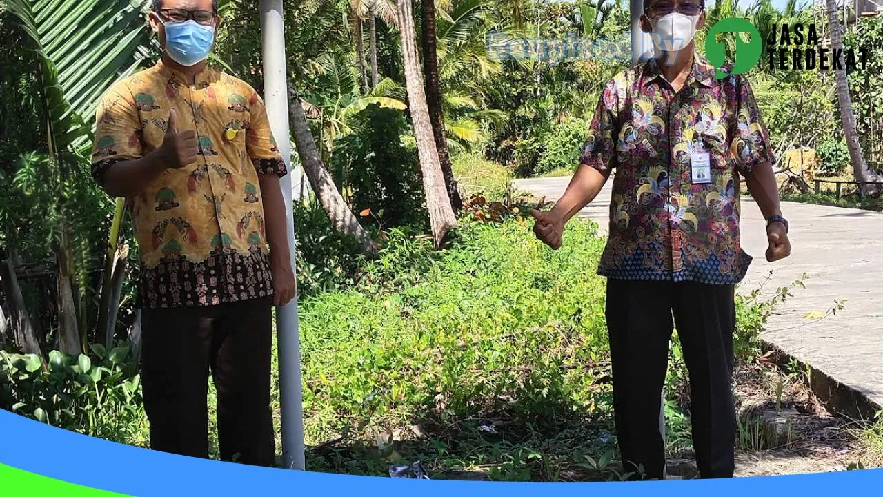 Gambar SMA YENGGARBUN – Supiori, Papua ke 4