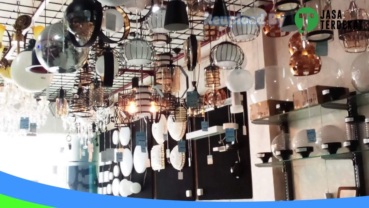 Gambar Istana Lampu Ngaliyan di Semarang, Jawa Tengah ke 2