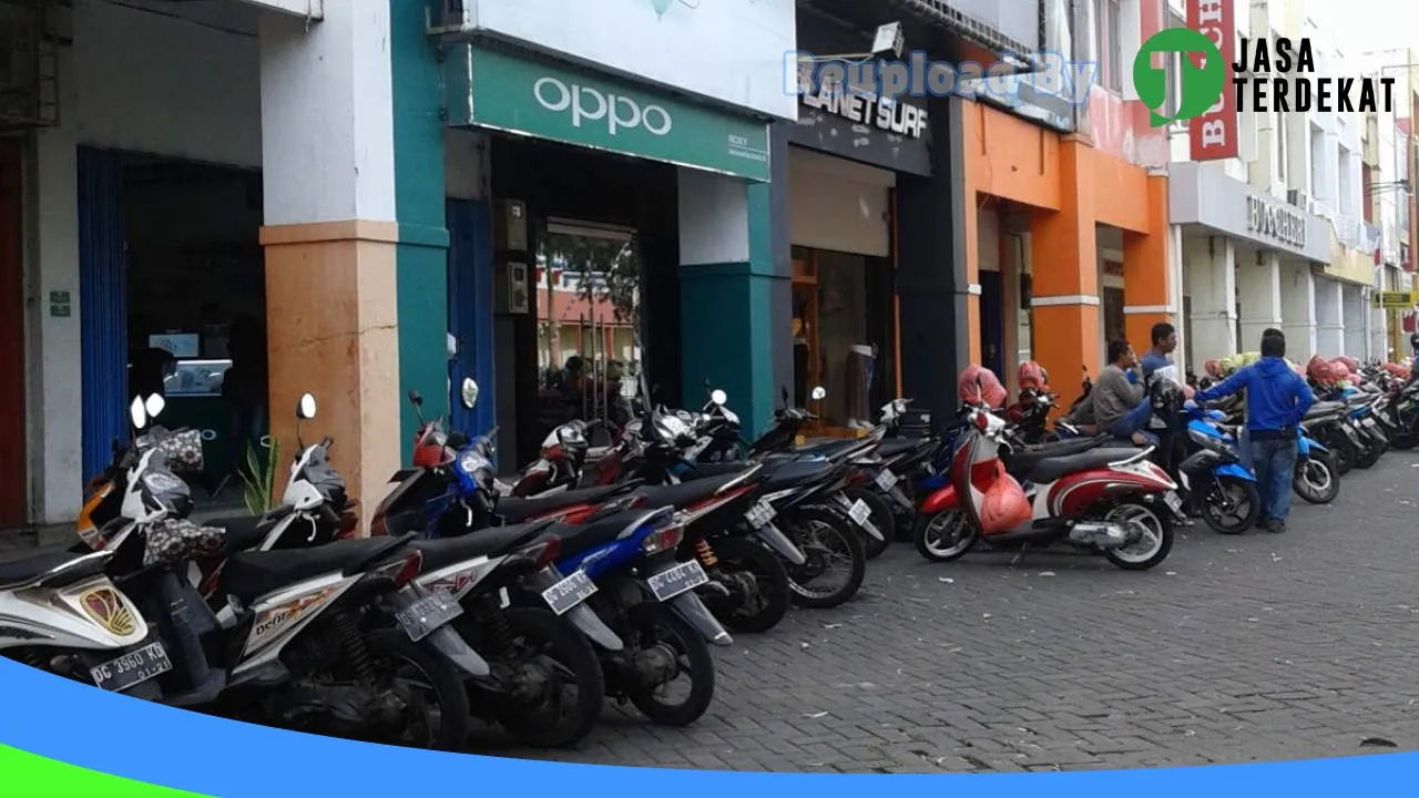 Gambar Toko Roxy di Kota Ternate, Maluku Utara ke 1