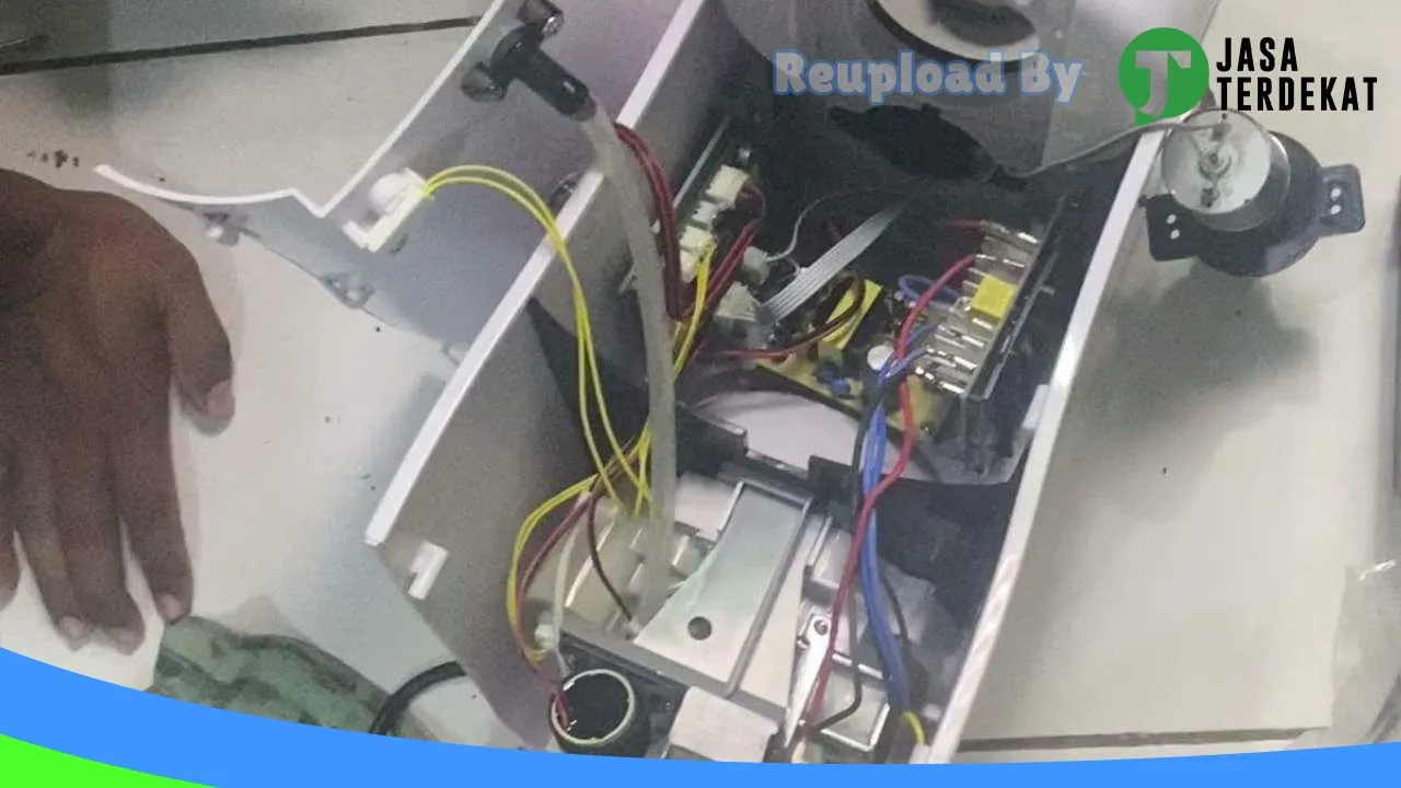Gambar Nafidzah servis elektronik di Jayapura, Papua ke 1
