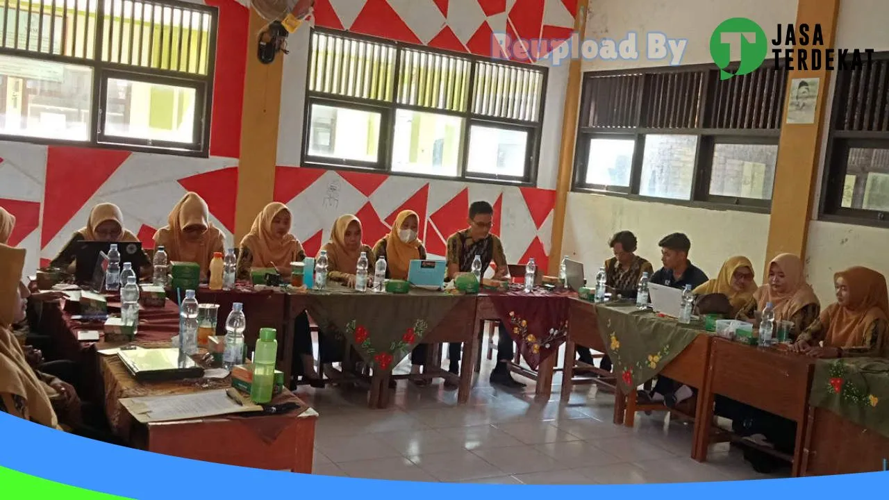 Gambar SMK ISLAM DA’WATUL HAQ – Demak, Jawa Tengah ke 4