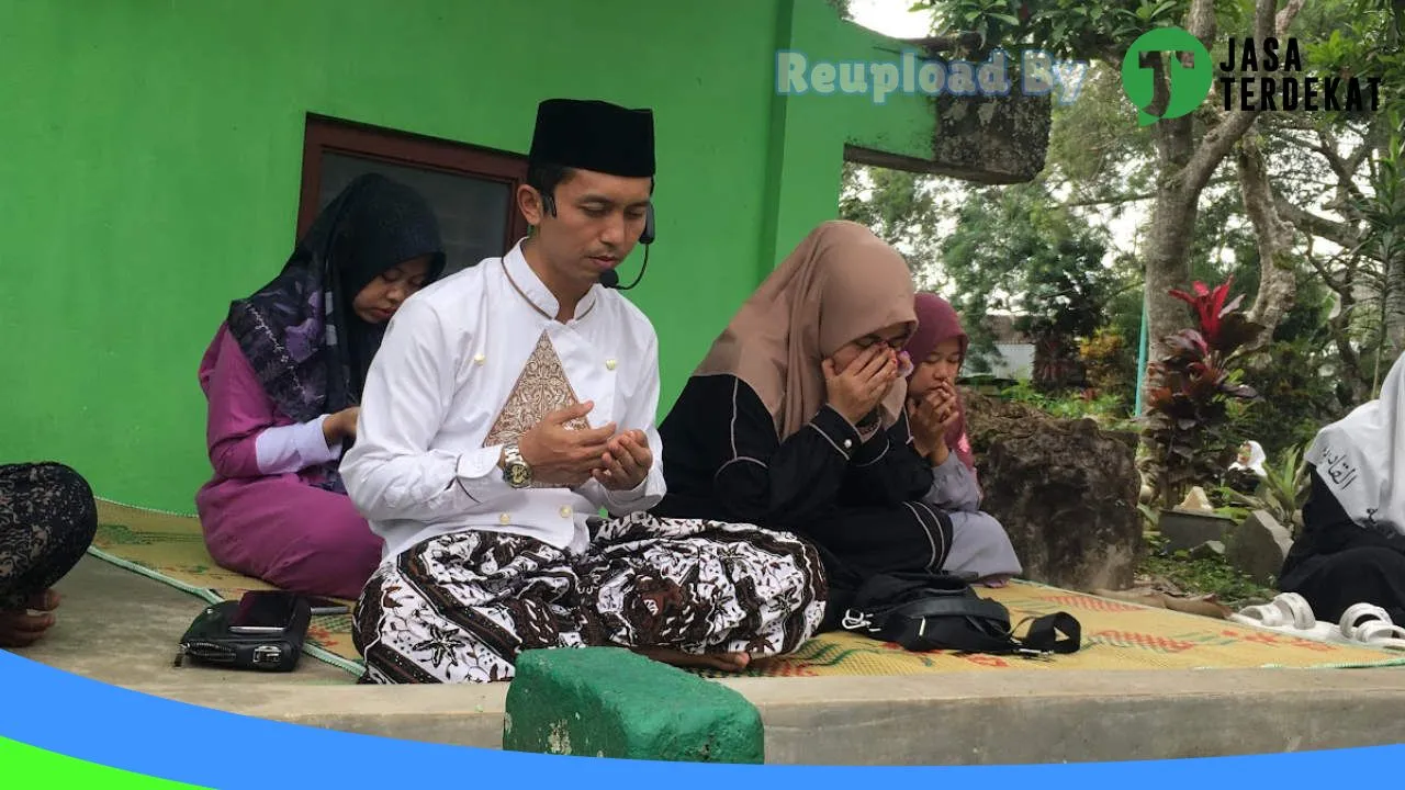 Gambar SMK AL-QODIRIYAH WINDUSARI – Magelang, Jawa Tengah ke 4