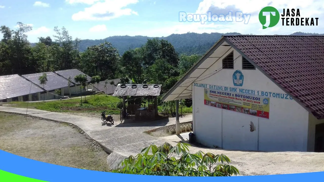 Gambar SMK Negeri 1 Botomuzoi – Nias Utara, Sumatera Utara ke 2