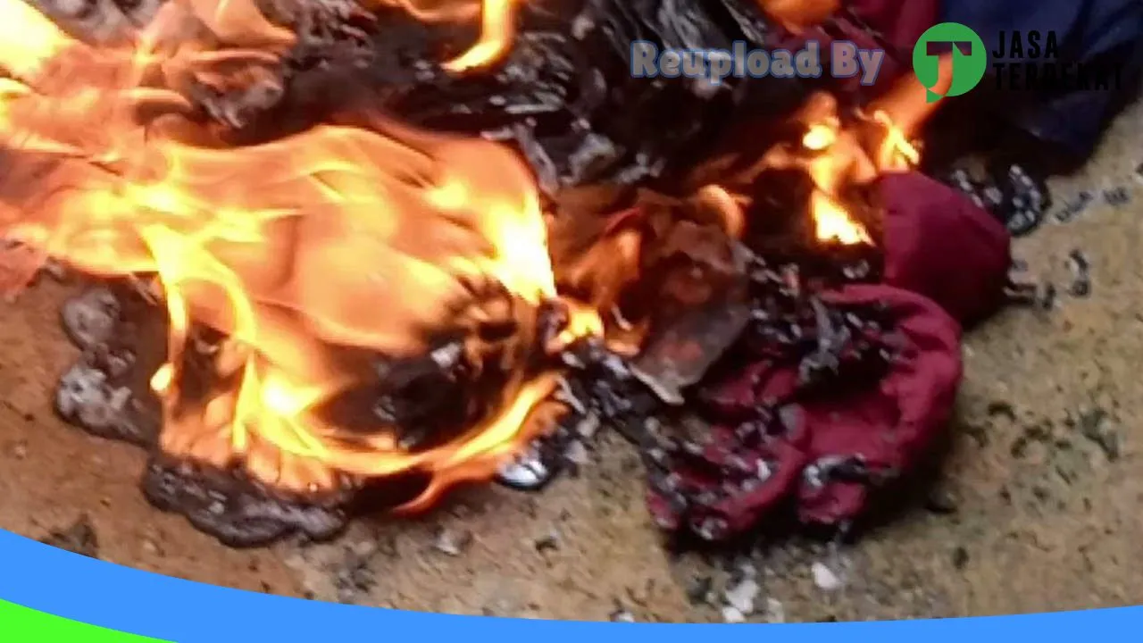 Gambar Konter Agustar Girsang Cell di Dairi, Sumatera Utara ke 5