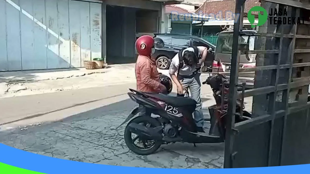 Gambar SMA Widya Wacana Surakarta – Surakarta, Jawa Tengah ke 1