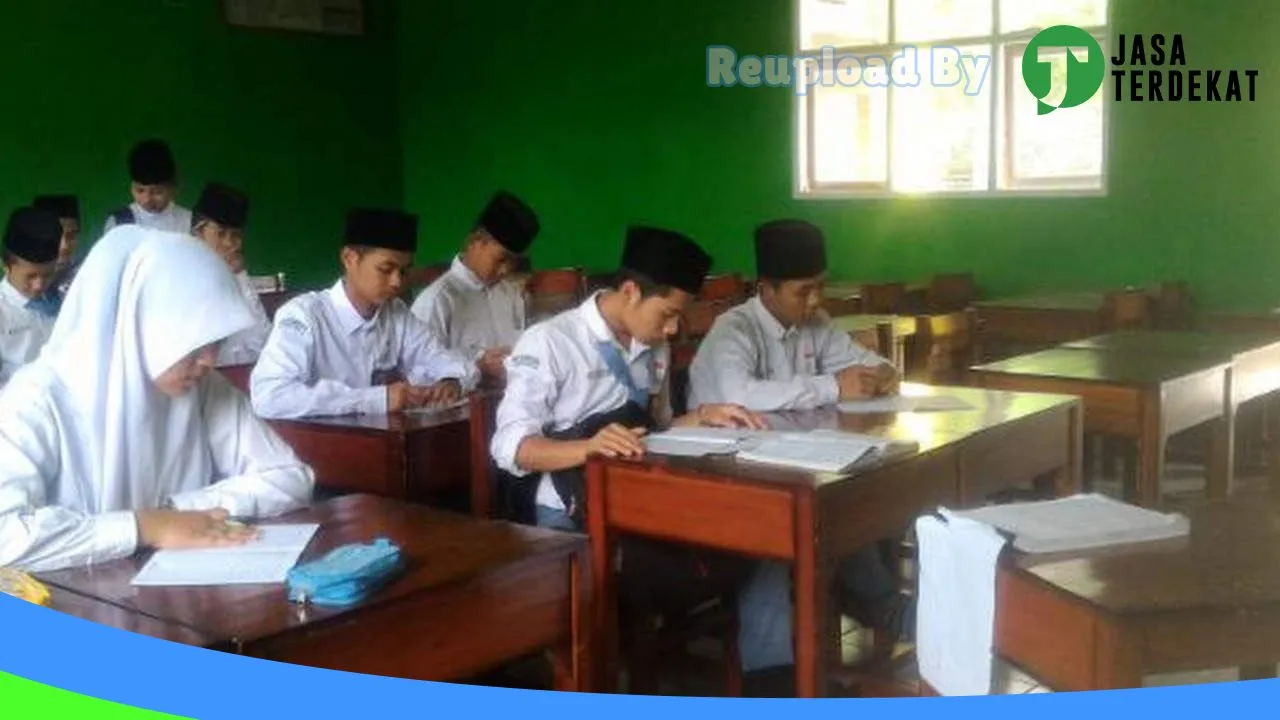 Gambar SMK AL-QODIRIYAH WINDUSARI – Magelang, Jawa Tengah ke 3