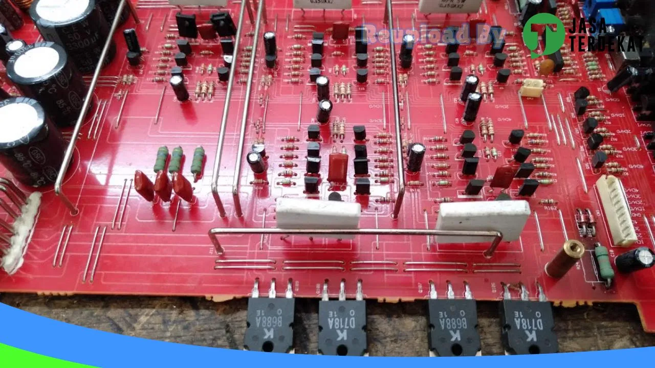 Gambar Riki Elektronik menerima servis tv di Padang Pariaman, Sumatera Barat ke 1