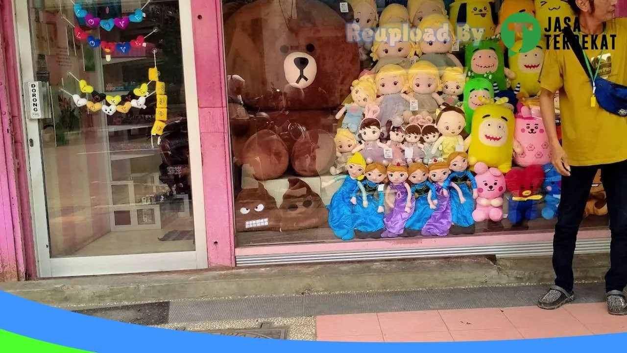 Gambar Toko Jaya di Blitar, Jawa Timur ke 2